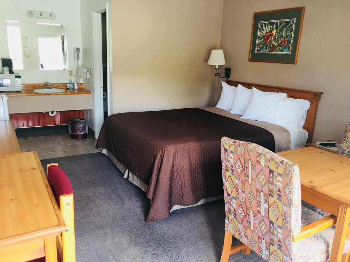 Redwood Arms Motel Paonia 외부 사진