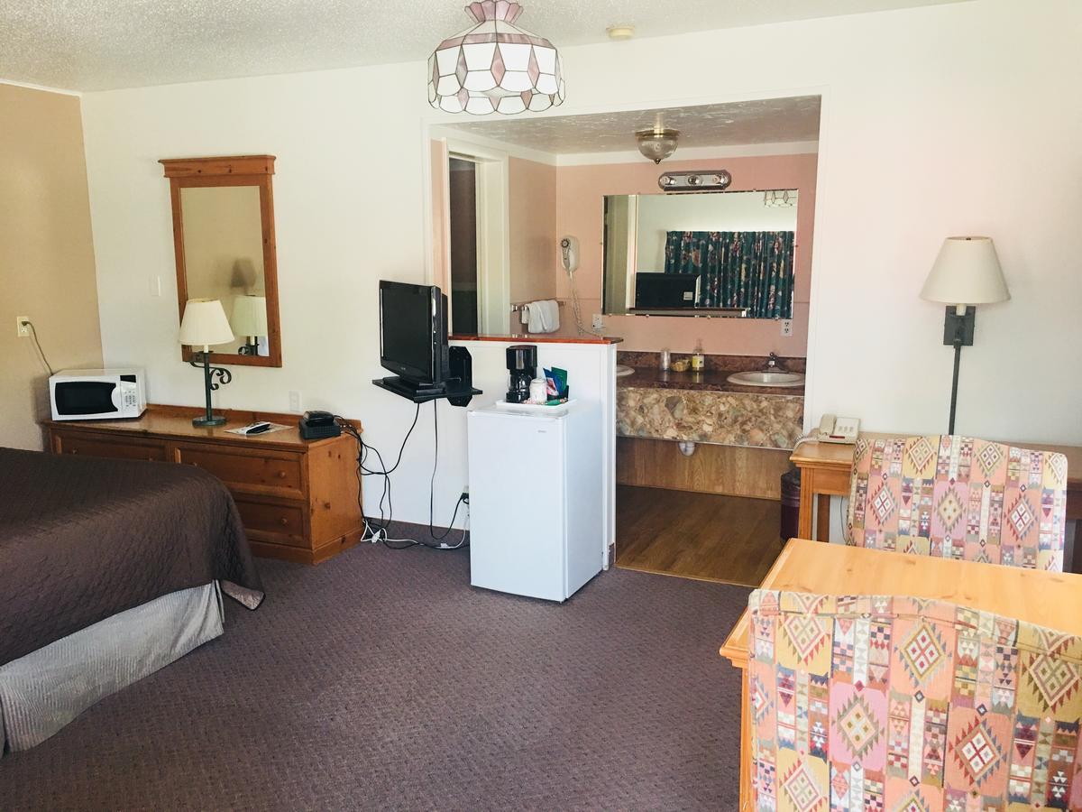 Redwood Arms Motel Paonia 외부 사진